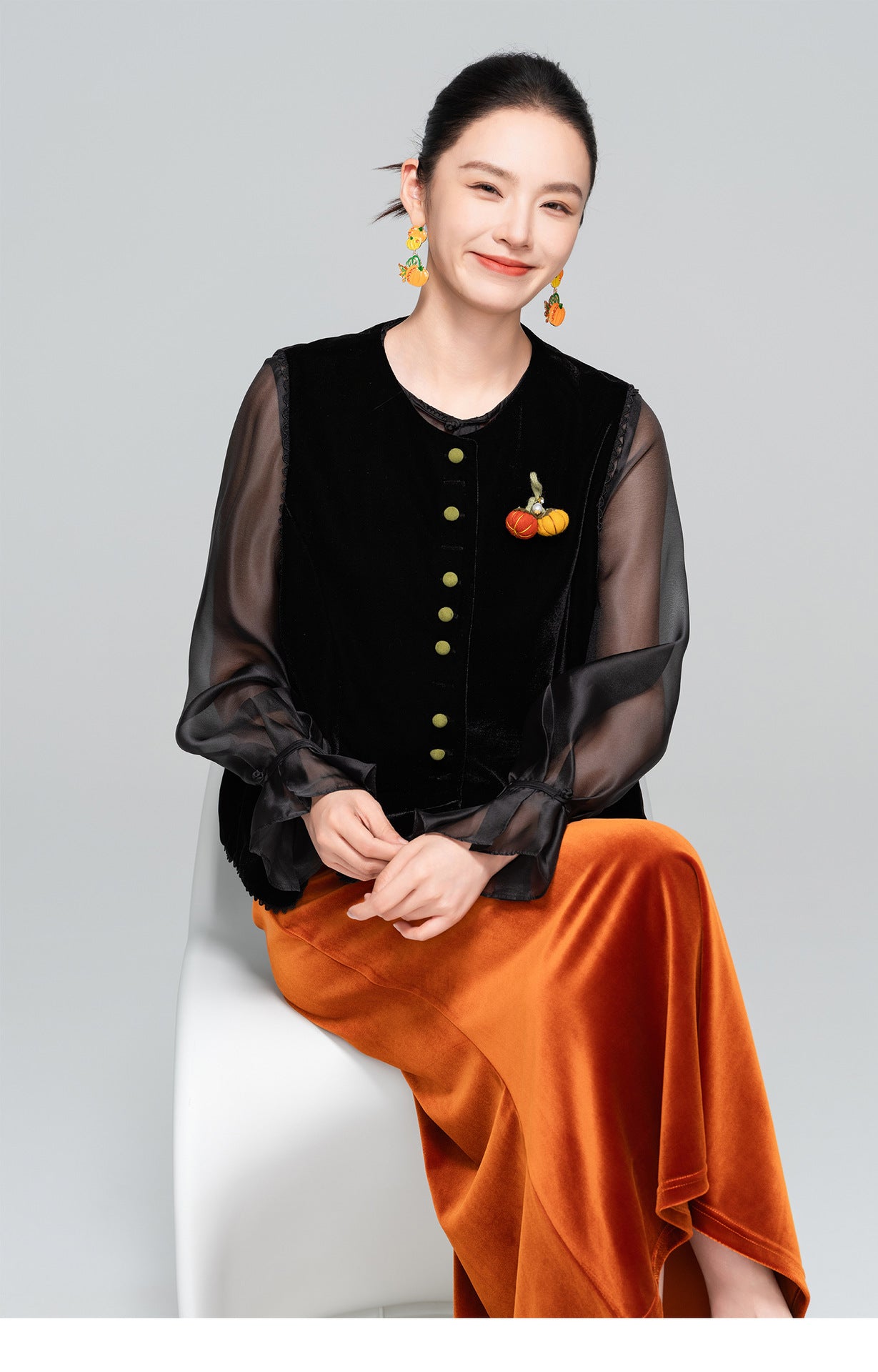 High-End 3D Pumpkin Velvet Vest for Women