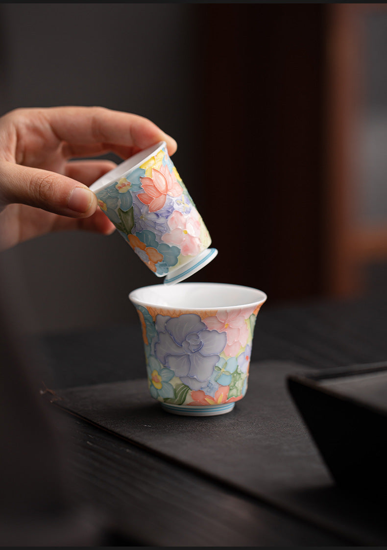 Jingdezhen Hand-Painted Underglaze Master Tea Cup Threaded Design