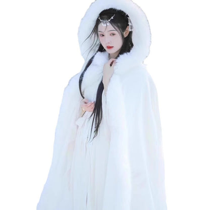 Winter Hanfu Cloak for Women – Thick Fleece Fur Collar Warm Cape