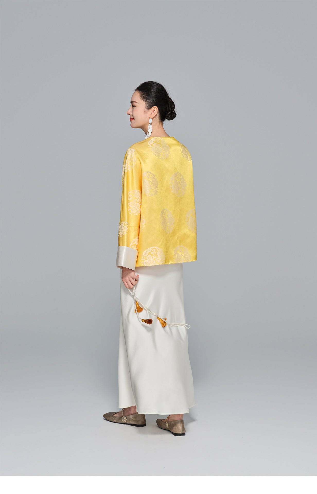 Light Mulberry Silk Jacquard Jacket for Women