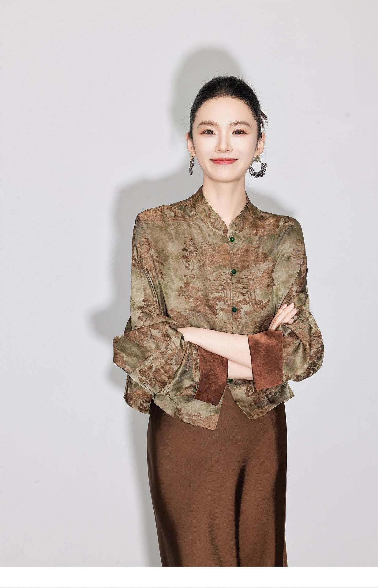 Stylish National Style Jacquard Blouse for Women