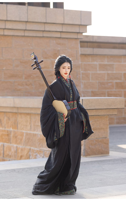Warring States Hanfu — Straight Skirt Robe with Large Volume Tail for Women
