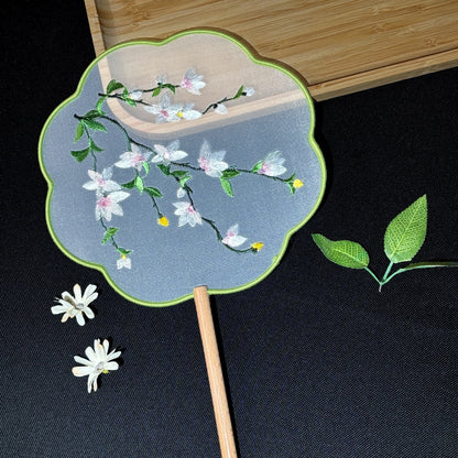 Suzhou Embroidered Round Fan — Hanfu Accessory for Women