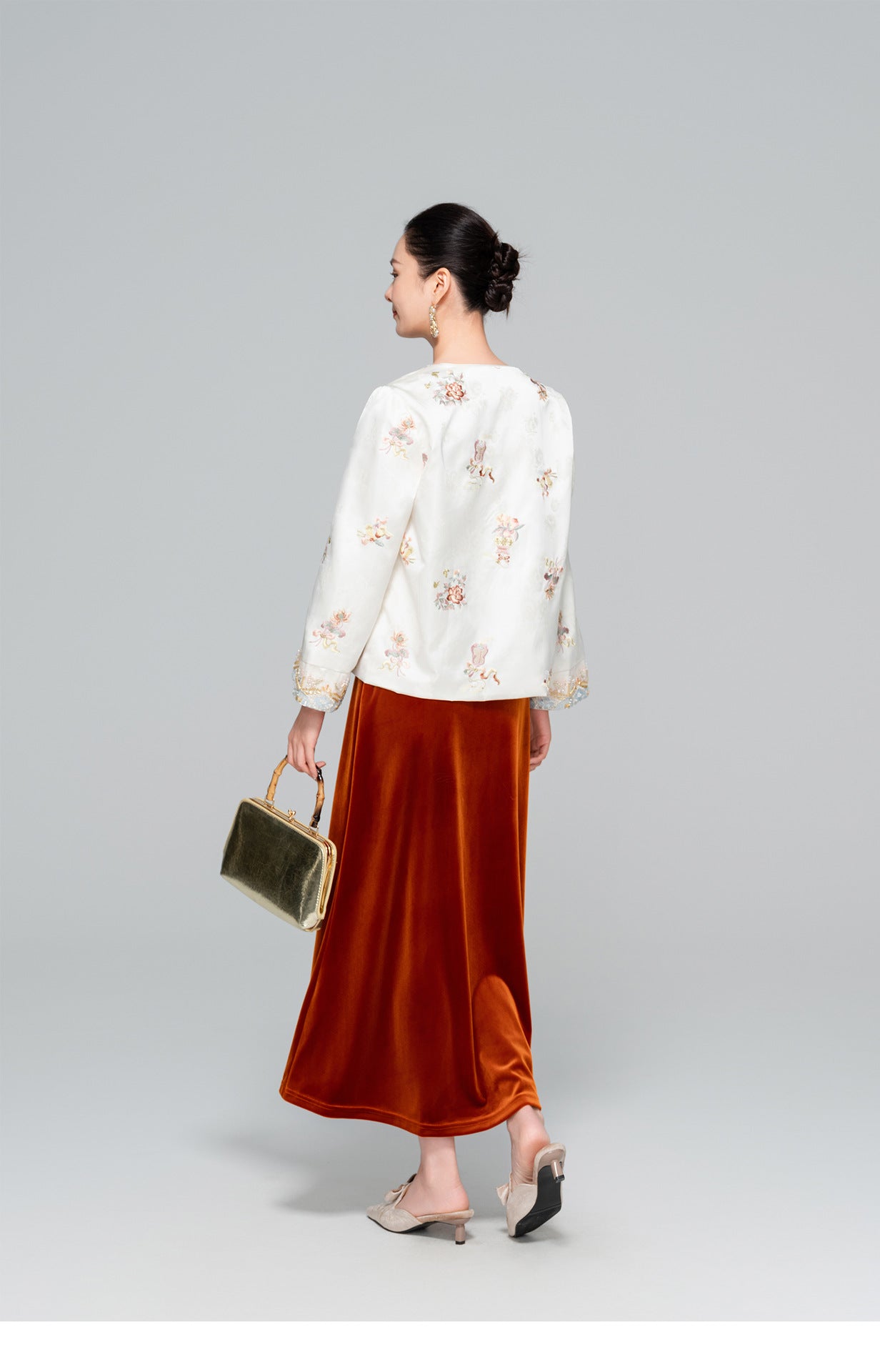 Elegant Embroidered Sequin Beaded Jacket for Women