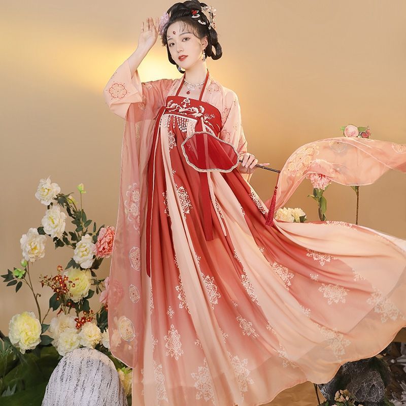 Oriental Fairy Hanfu — Queen Consort Style Ancient Chinese Outfit