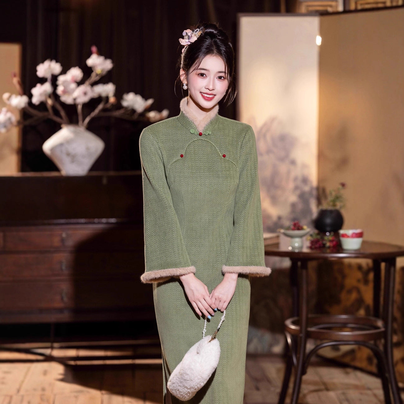 2025 Improved Green Cheongsam – Elegant Warm National Style
