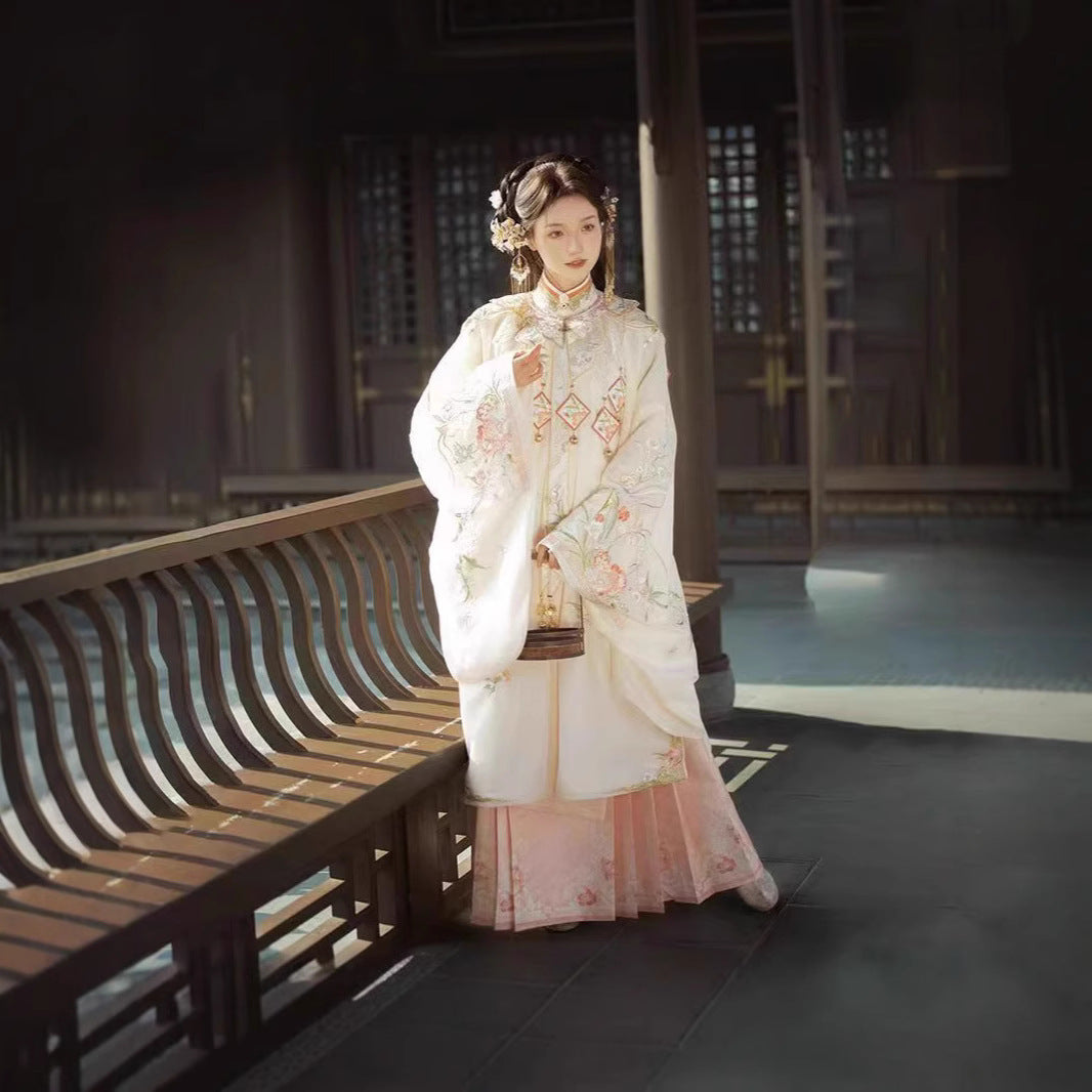 Women Ming Dynasty Hanfu Set Heavy Embroidery Cloud Shoulder Stand Collar Horse Face Skirt