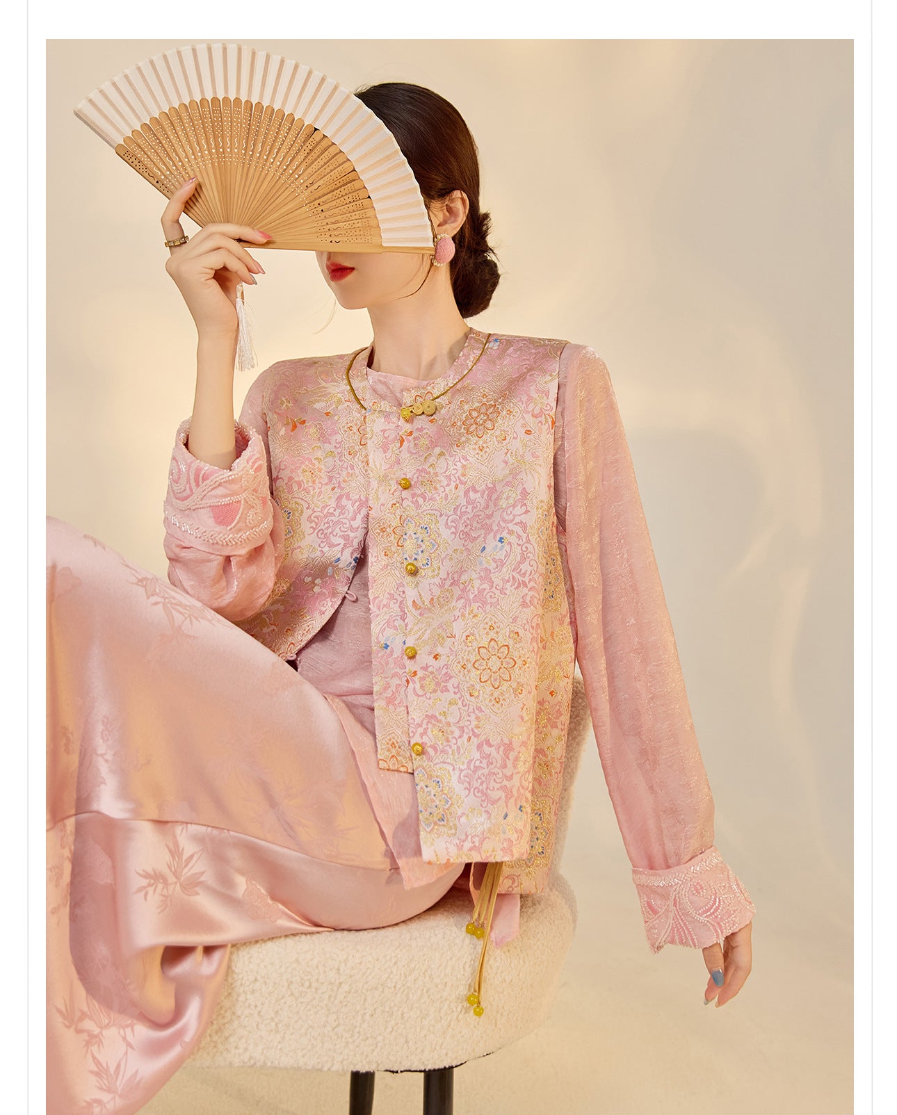 Early Autumn Retro Embroidered Vest | New Chinese Style Women's Top