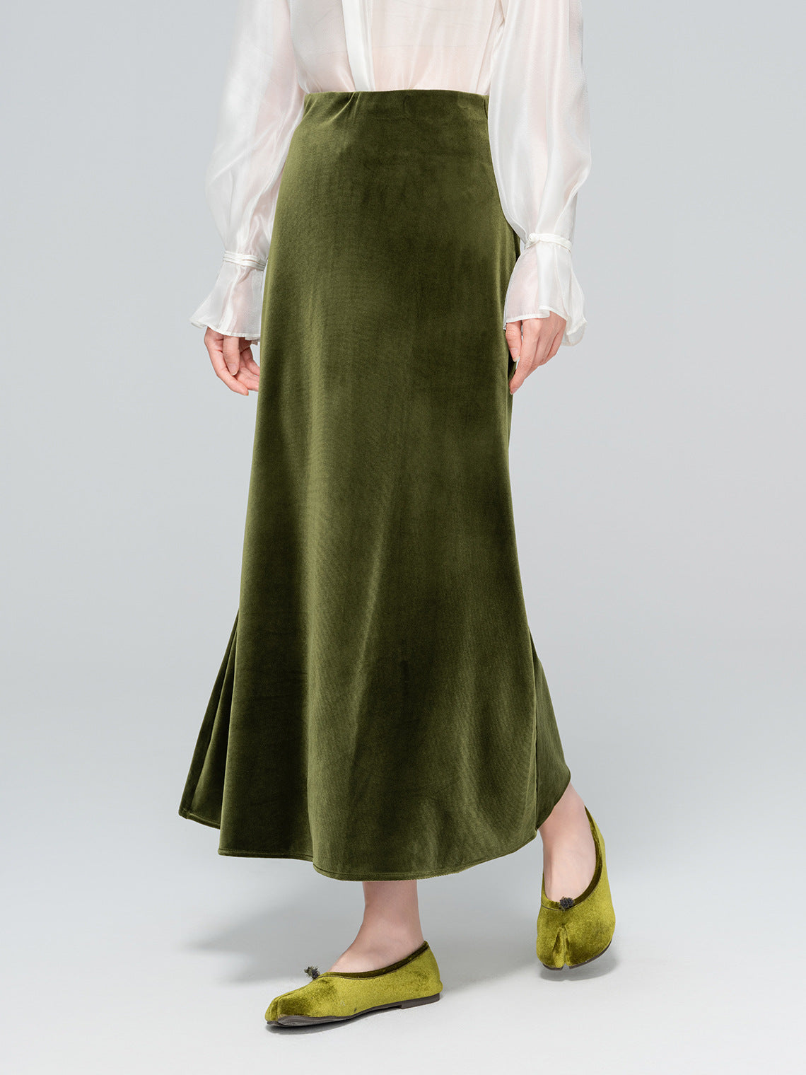 Velvet Draped Glossy Skirt for Women, Elegant Slimming Design