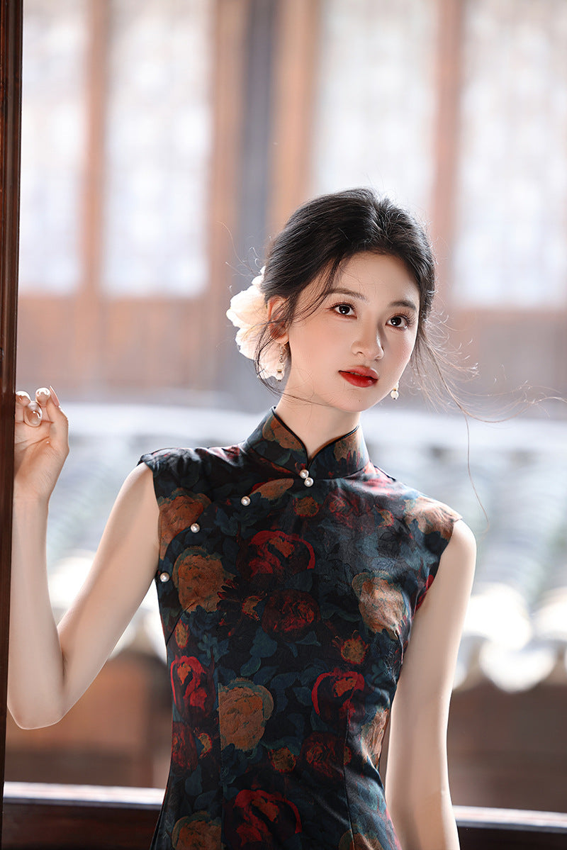 Retro Hong Kong Rose Cheongsam – Sleeveless Youth Dress