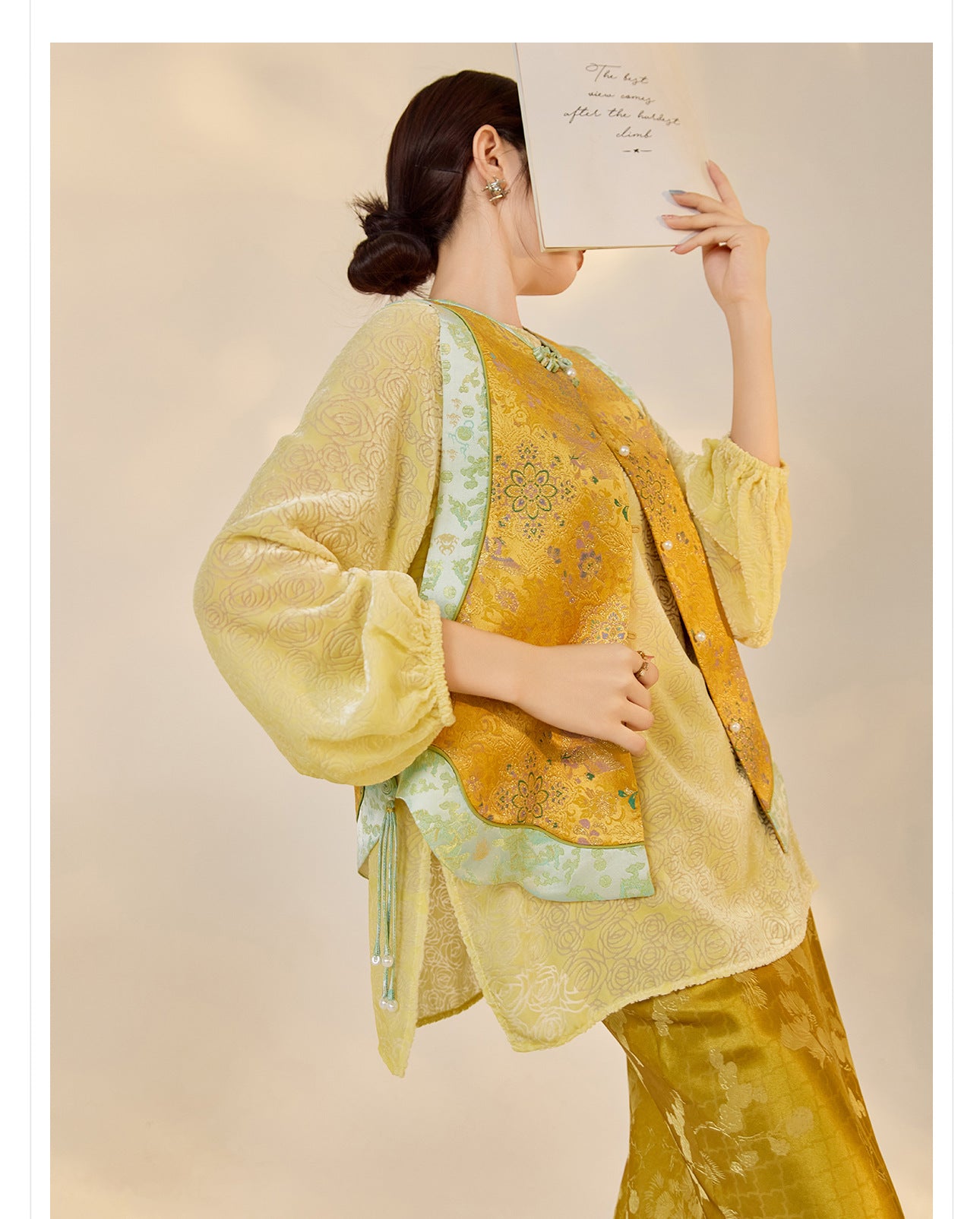 High-End Floral Embroidered Vest – Stylish Women's Top