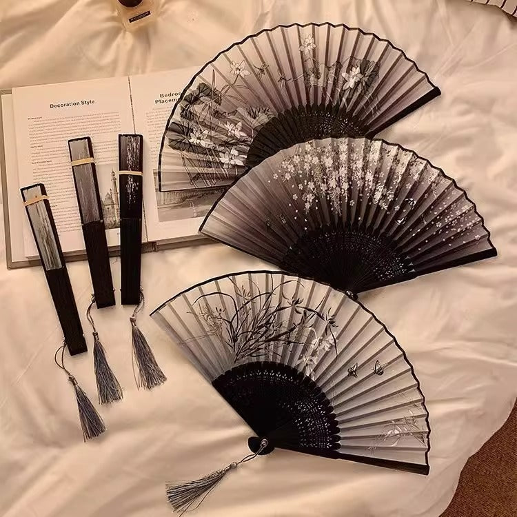 Hanfu Summer Folding Fan — Portable Mamian Skirt Dance Bamboo Fan