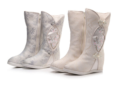 Women’s Hanfu Boots — Embroidered Ink Painting Autumn Height-Increasing Shoes