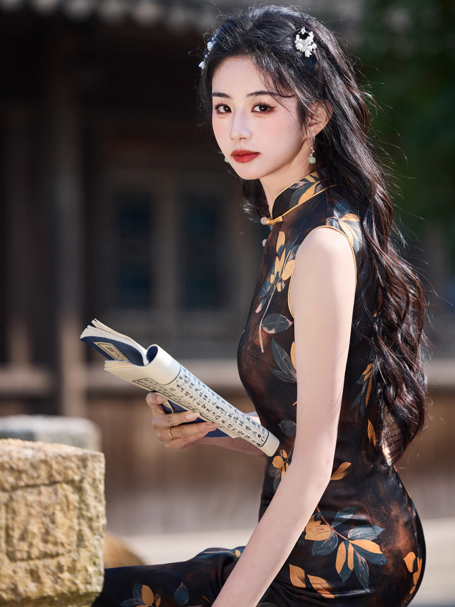 Black Sleeveless Cheongsam – Old Shanghai Printed Slim Dress