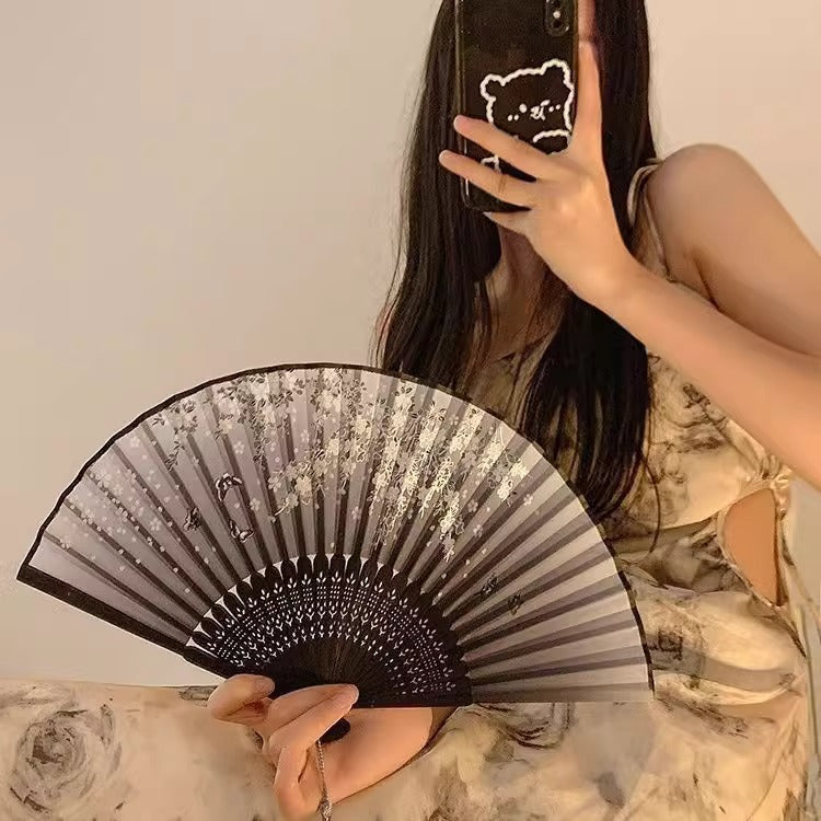 Hanfu Summer Folding Fan — Portable Mamian Skirt Dance Bamboo Fan