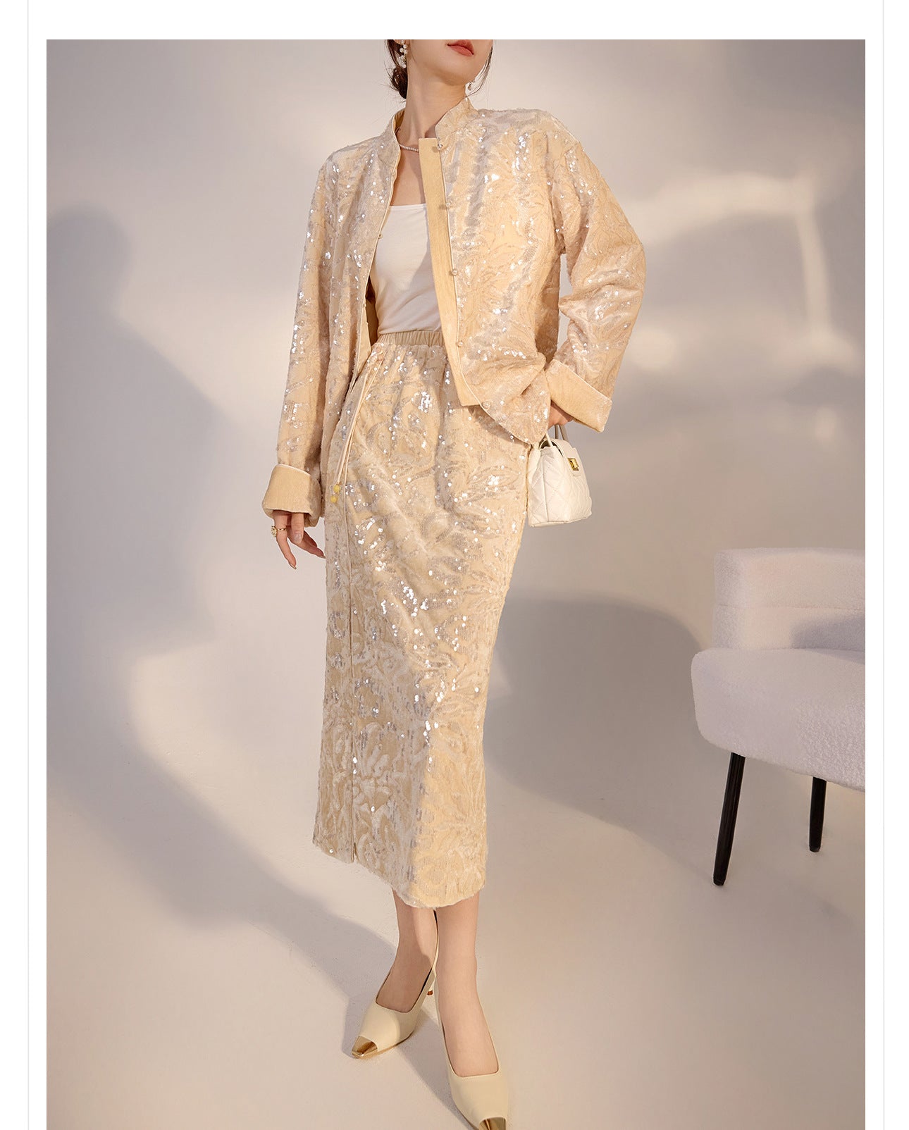 New Chinese Satin Floral Sequin Button Light Luxury Loose Coat