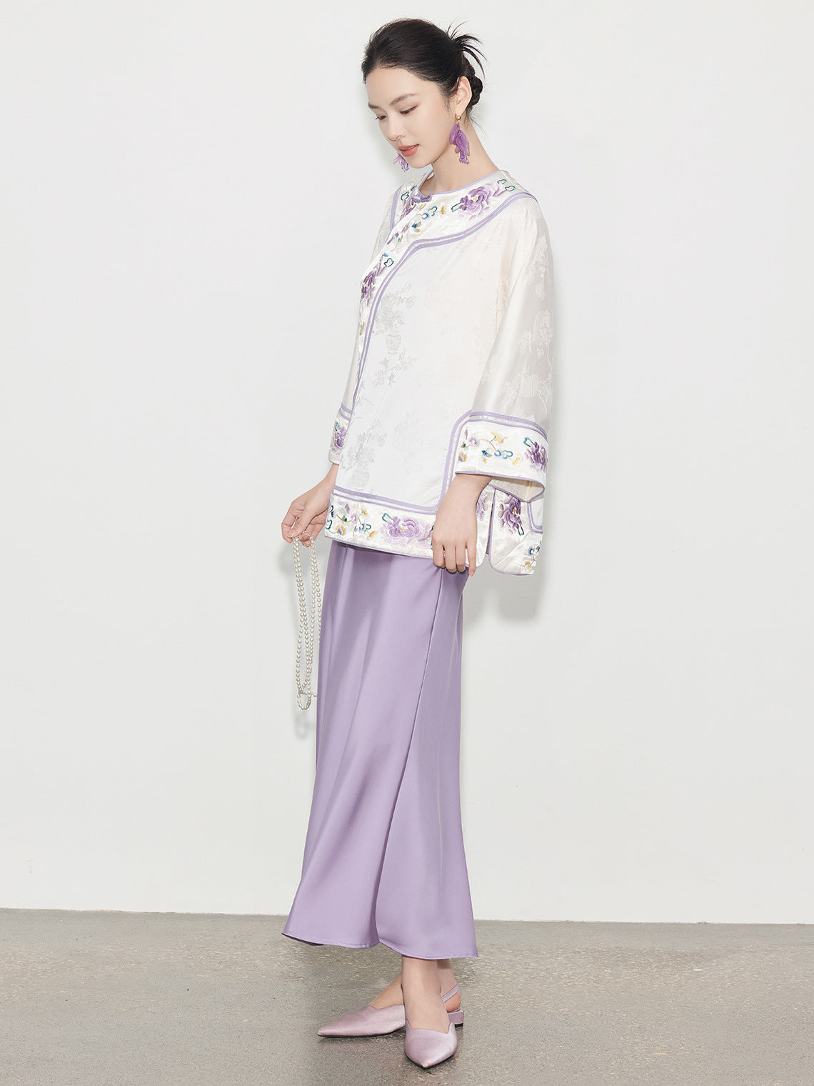 Chinese Style Jacquard Embroidery Coat for Women