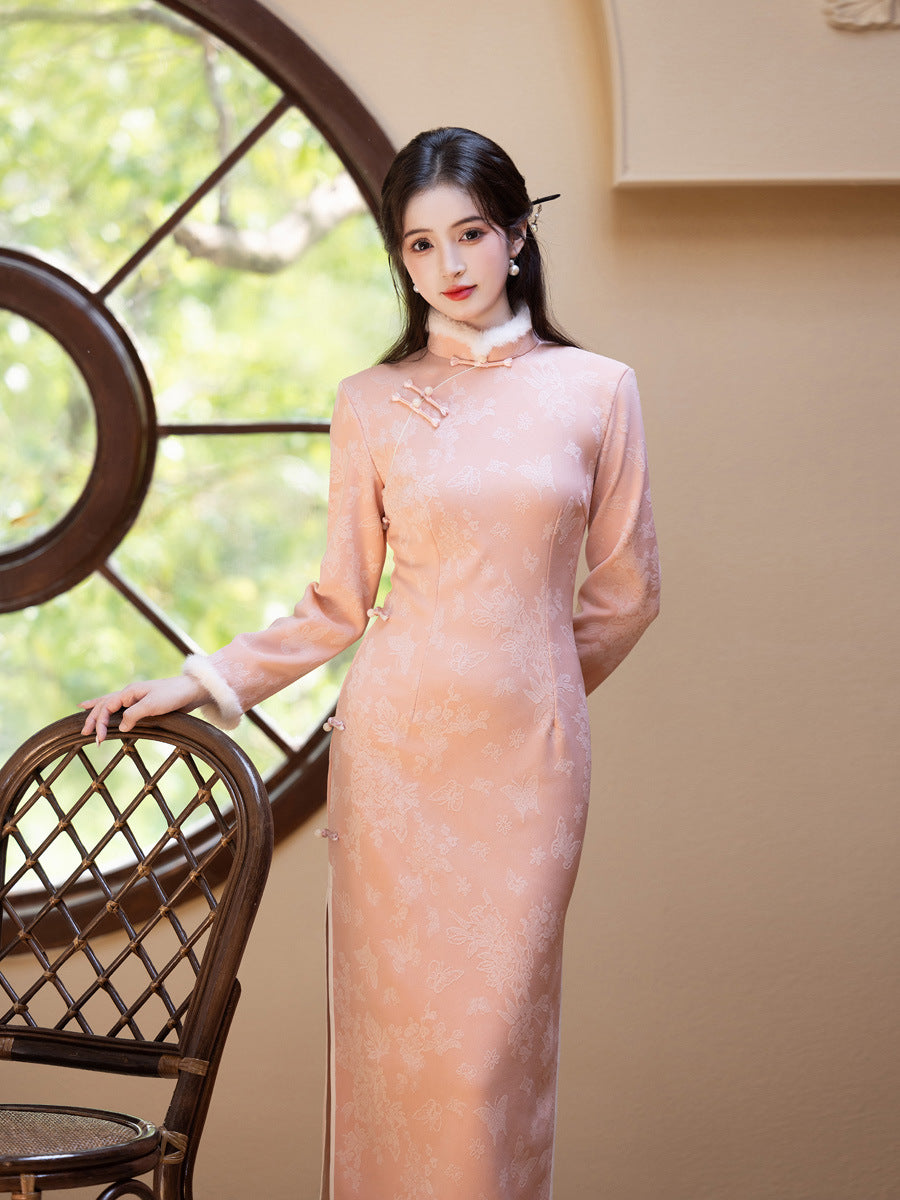 2025 Pink Velvet Cheongsam | New Chinese Style Warm Winter Dress