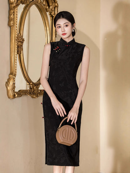 Improved Chinese Sleeveless Cheongsam – Elegant Autumn Fashion