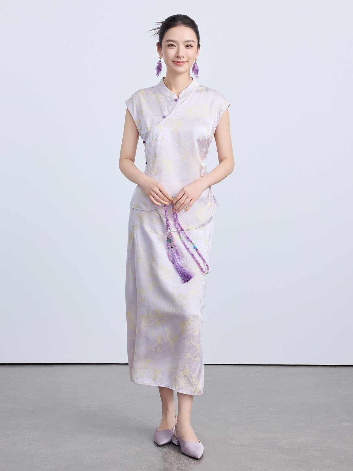 High-End Waist-Cinching Jacquard Top with Asymmetrical Collar