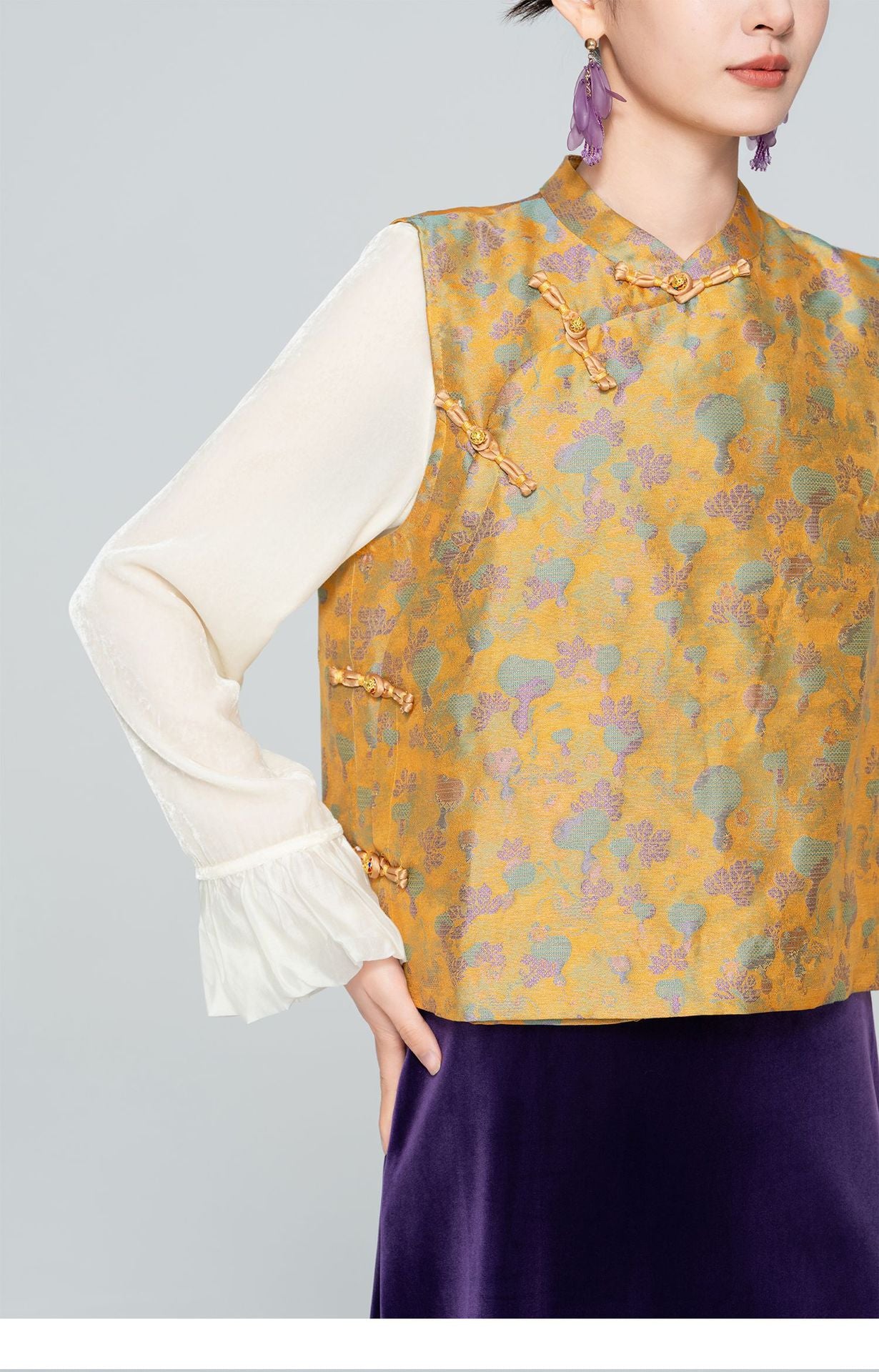 Stylish Sleeveless Vest with Stand Collar