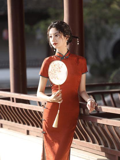 Improved Chinese Style Qipao – Slim Fit High-End Dress