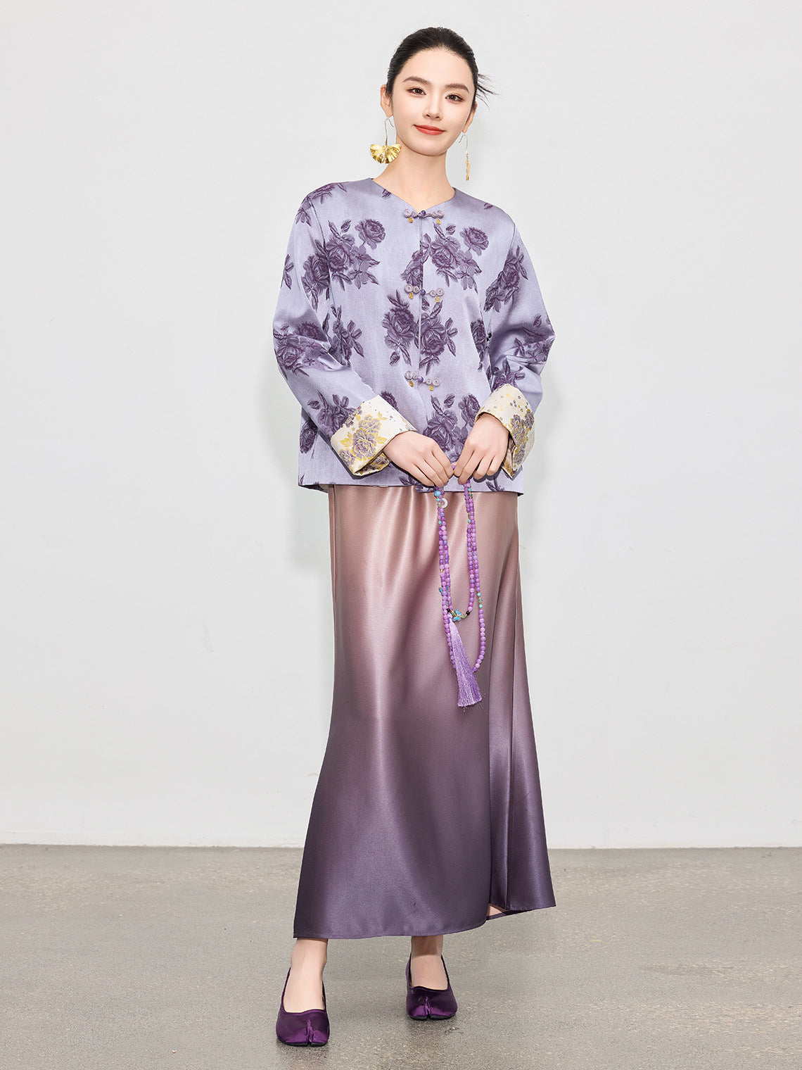 High-End Gradient Satin Mermaid Midi Skirt, Spring Design