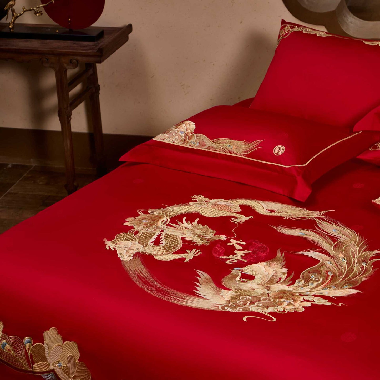 Luxury Cotton Wedding Bedding Set 4-Piece Embroidered Quilt Cover