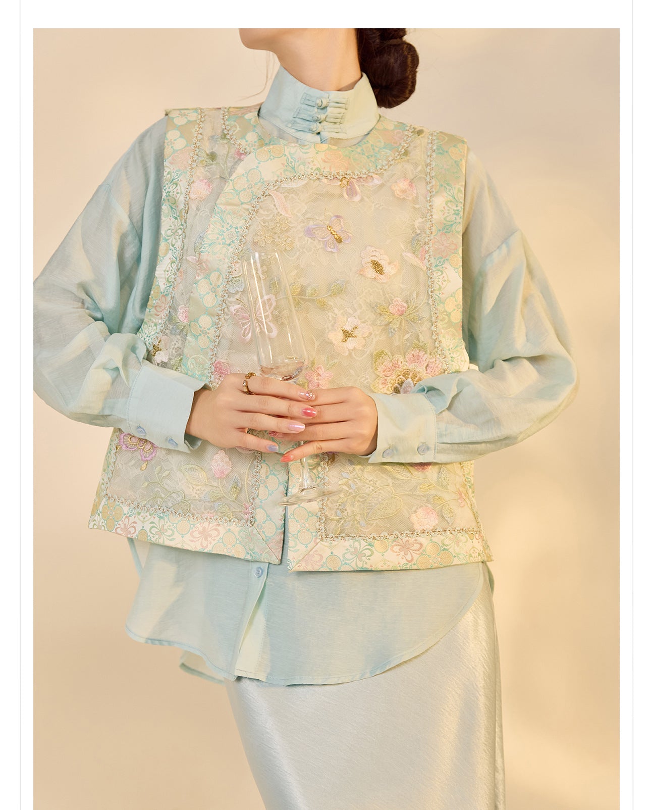 Embroidered Mulberry Silk Vest – New Chinese Style Women's Top