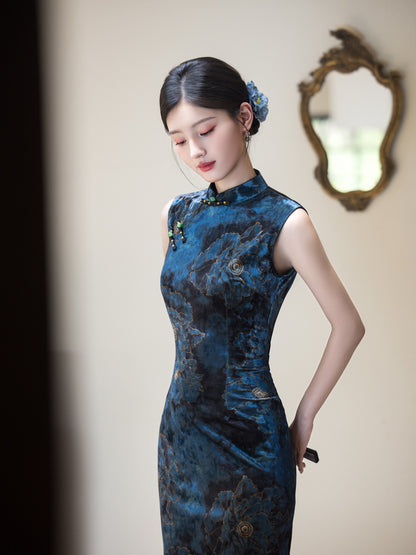 Modified Slim Fit Qipao – Elegant Vintage Blue Chinese Dress