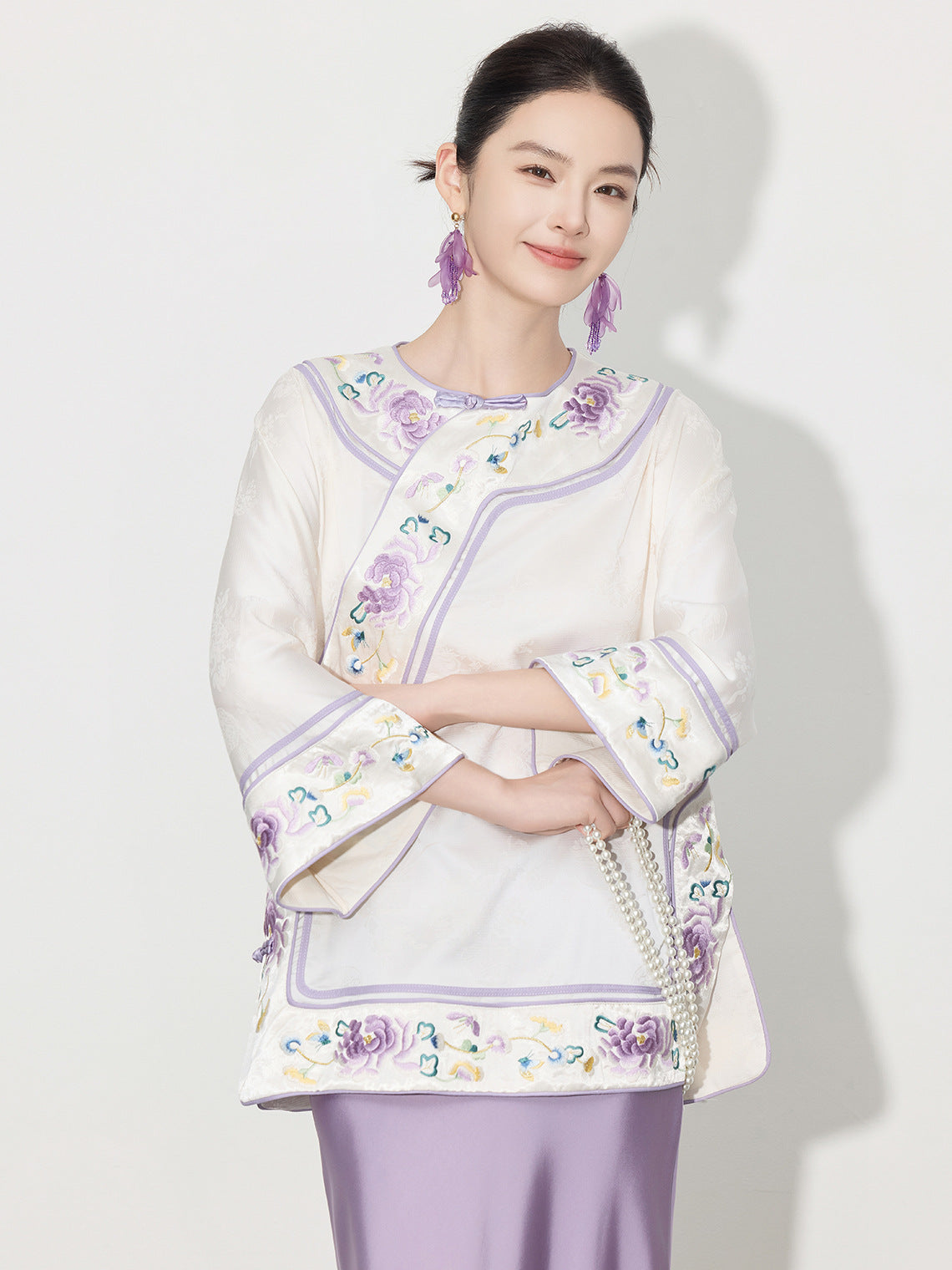 Chinese Style Jacquard Embroidery Coat for Women