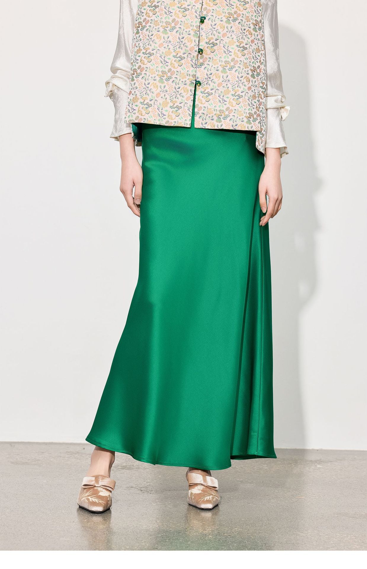 High-Waist Glossy Asymmetrical Mermaid Half Skirt