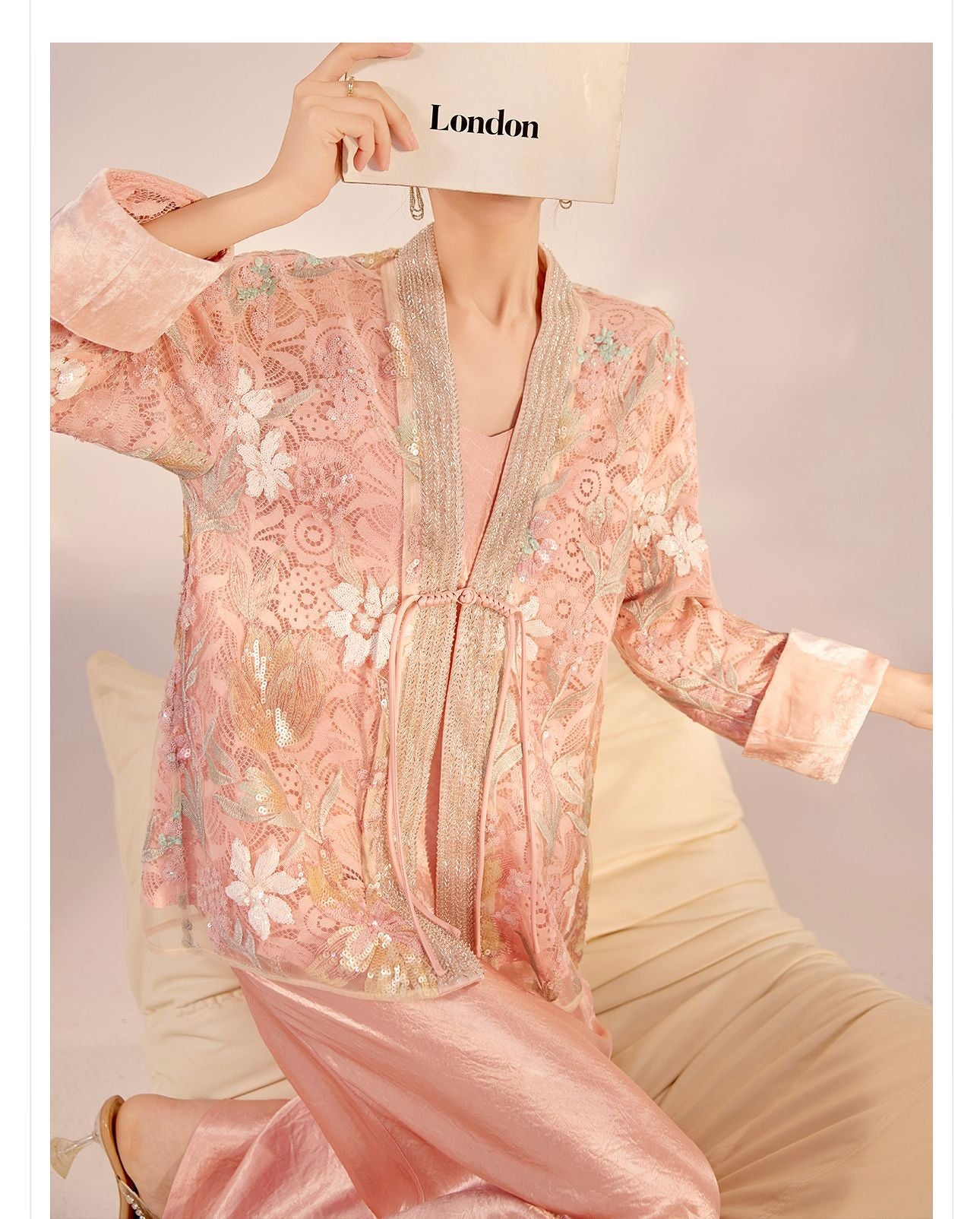 Spring New Chinese Style Velvet Sequin Embroidered Mesh Blouse