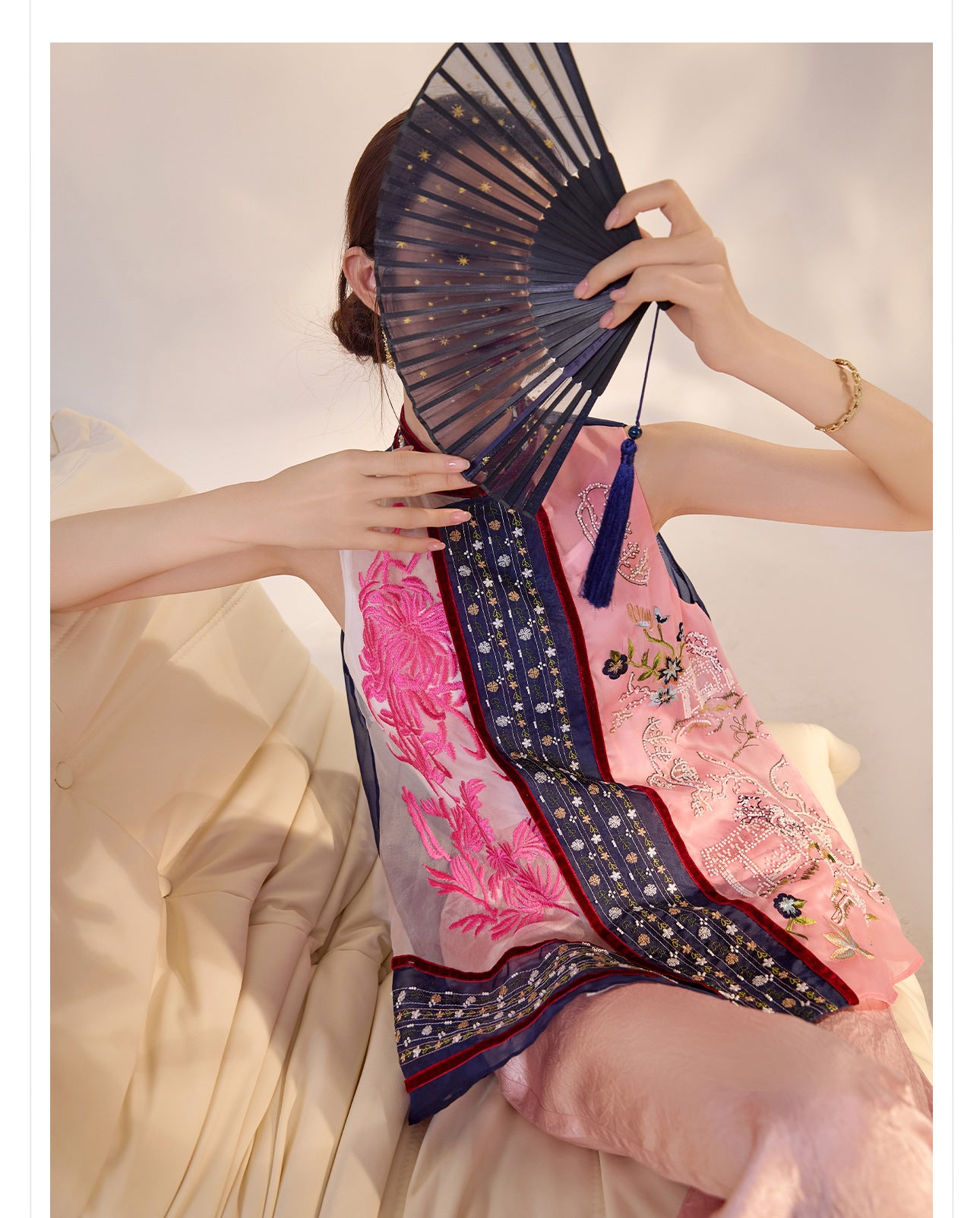 2026 New Chinese Embroidered Colorblock Mulberry Silk Vest Top