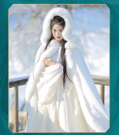 Winter Hanfu Cloak for Women – Thick Fleece Fur Collar Warm Cape