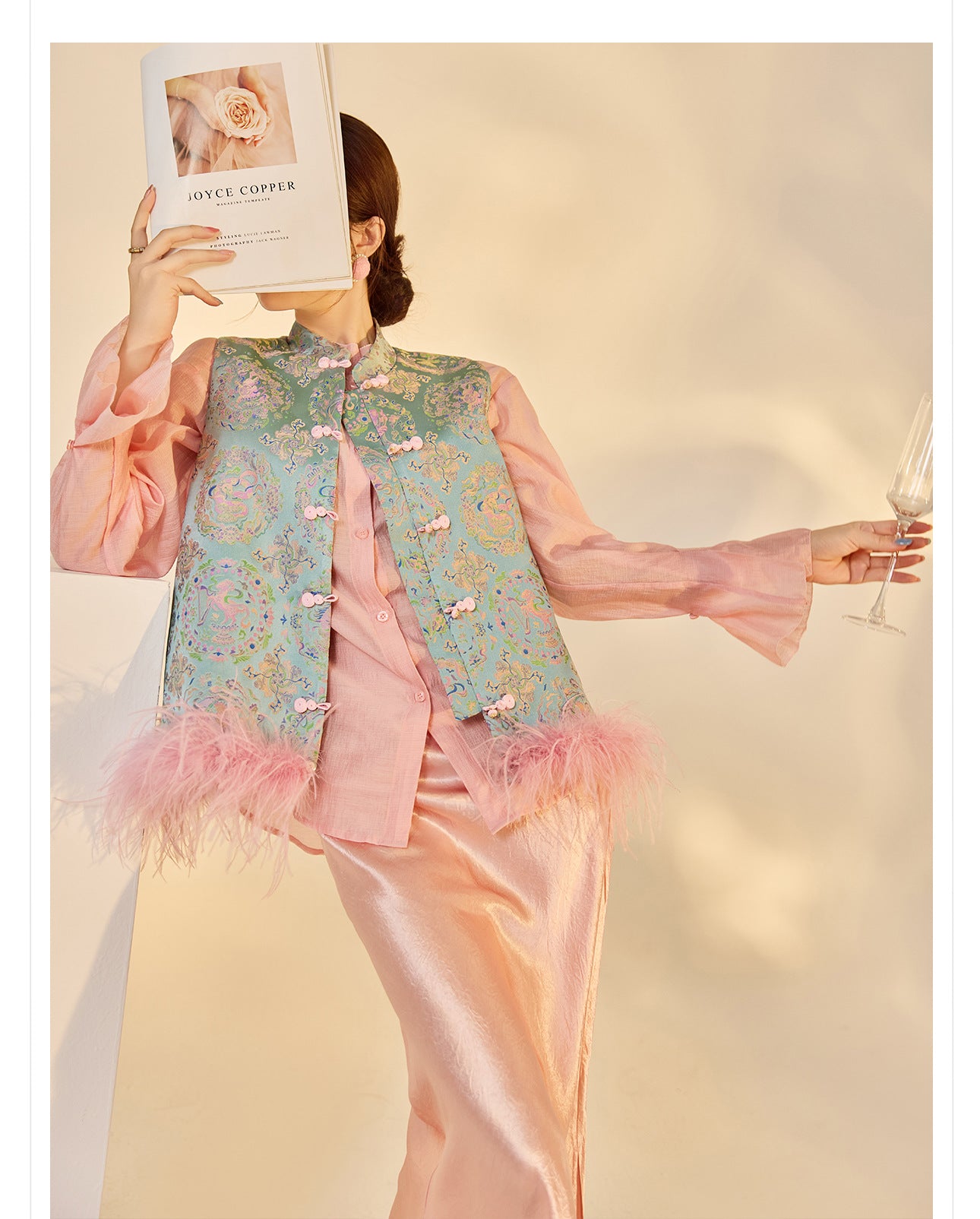 Ostrich Feather Detachable Vest – Elegant New Chinese Style Top