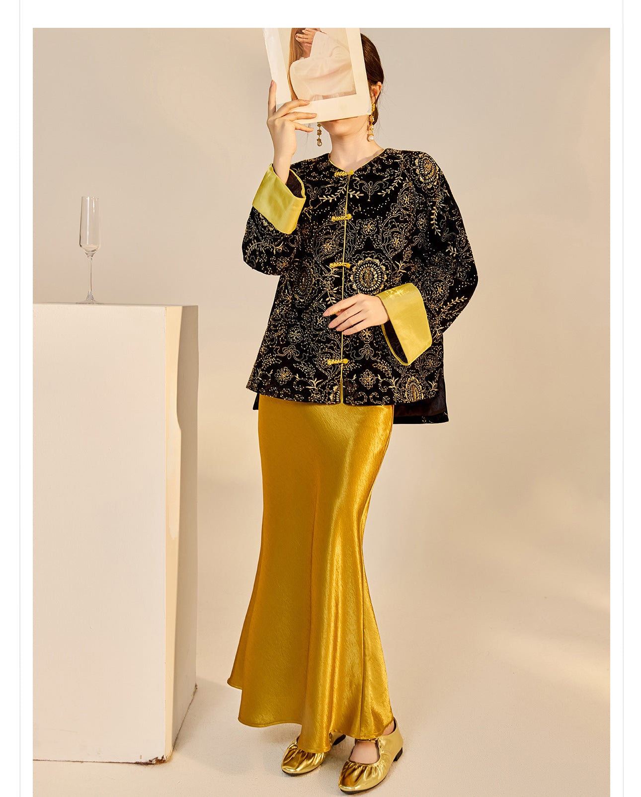 Retro Sequin Embroidered Zen Chinese Style Autumn Jacket