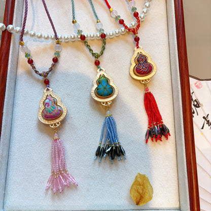 Song Brocade Gourd Pendant | Elegant Chinese Style Peace Amulet Accessory