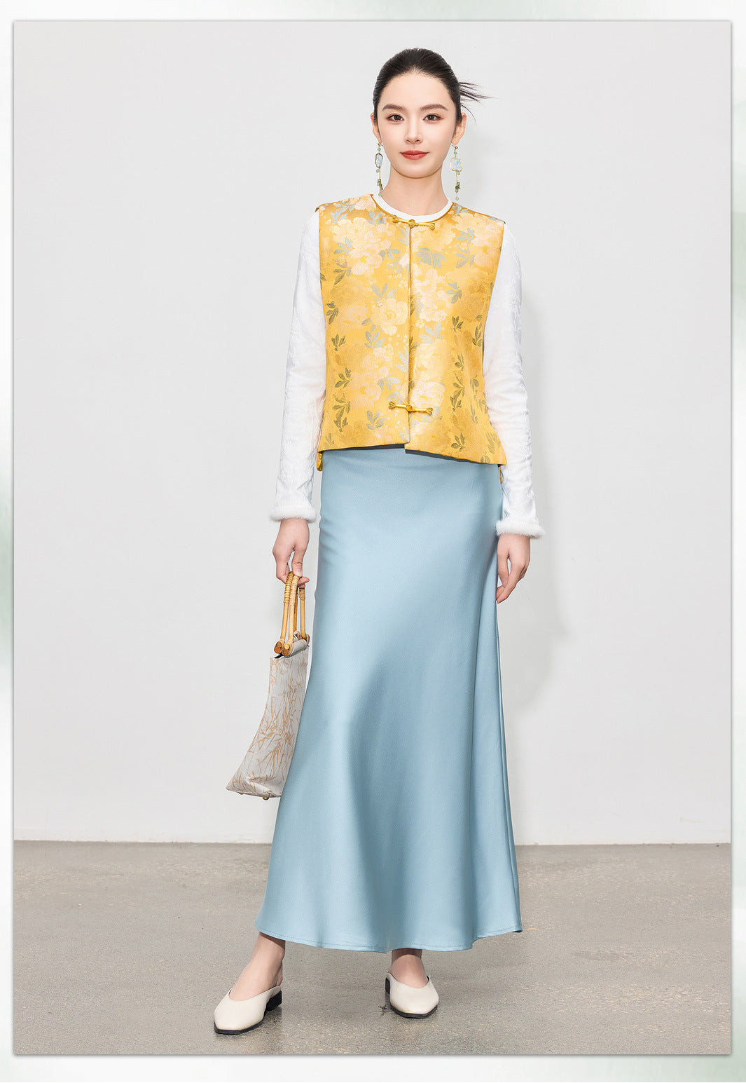 Stylish Retro Jacquard Vest for Women