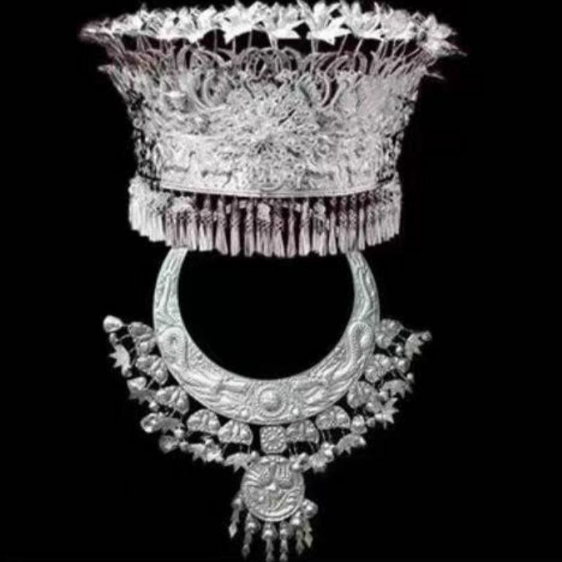 Traditional Ethnic Performance Outfit — Miao Village Inspired Set