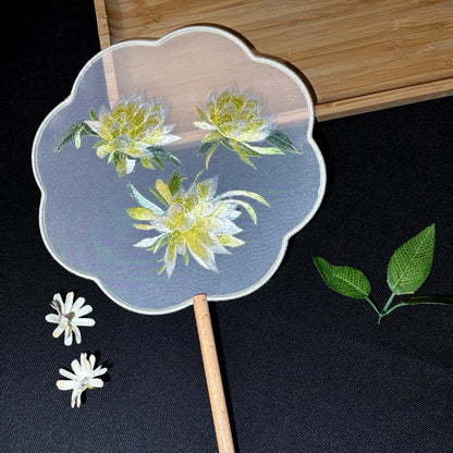 Suzhou Embroidered Round Fan — Hanfu Accessory for Women