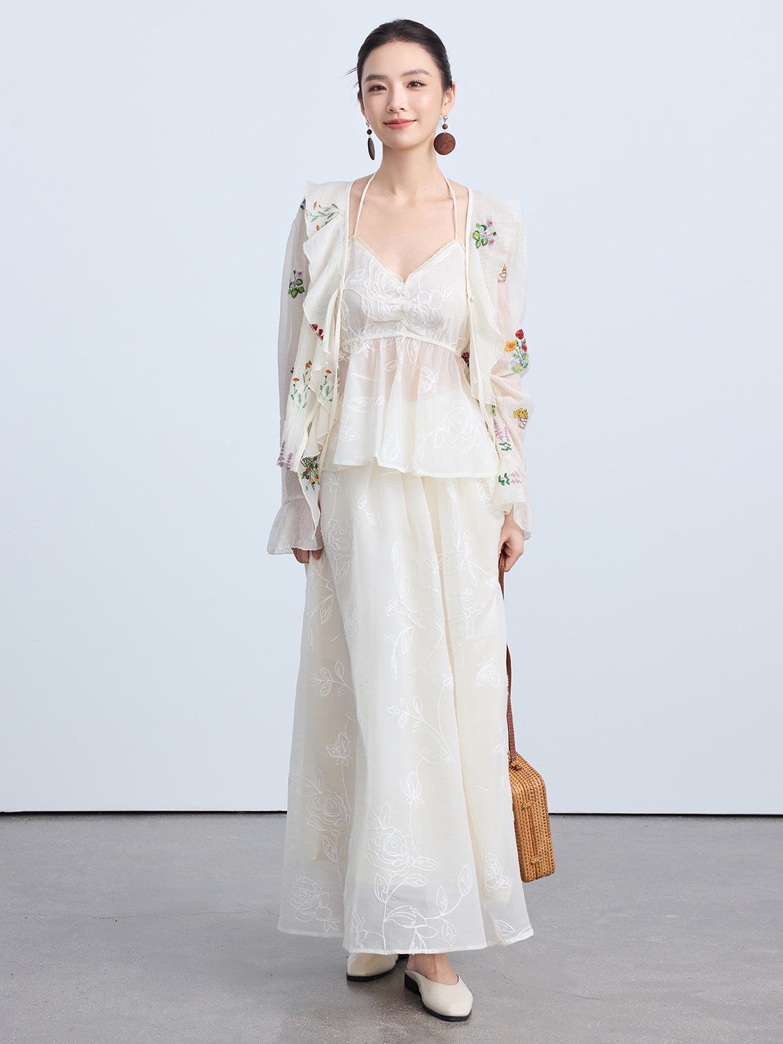 Chic Summer Lace Half Skirt for Women, Elegant and Puffy