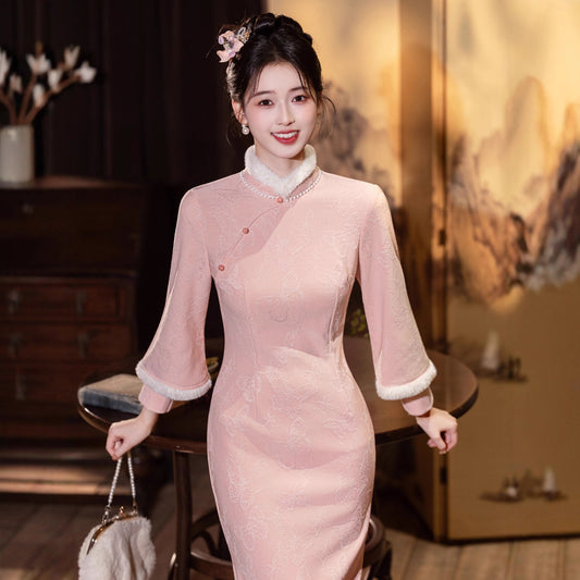 Elegant Thickened Winter Cheongsam – Retro Chinese Style Dress