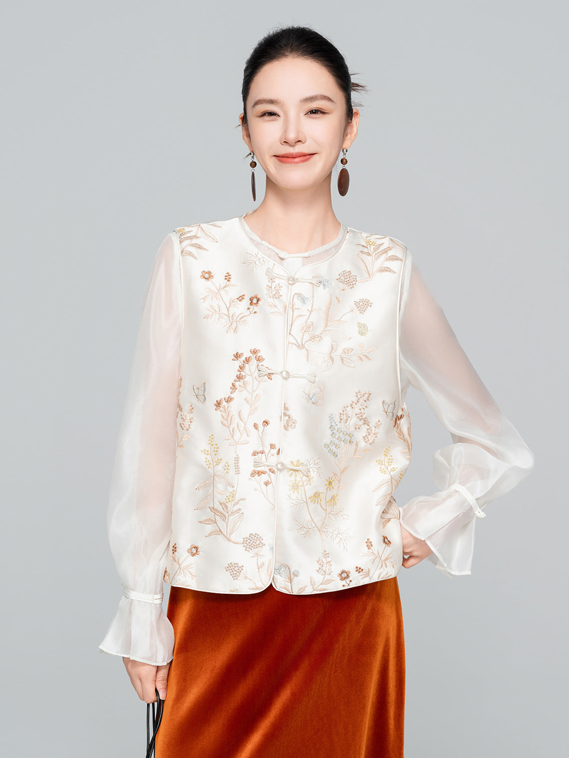 High-End Embroidered Sleeveless Vest for Women
